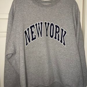 Grey New York Sweatshirt🤍